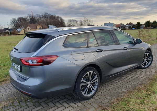 Opel Insignia cena 82000 przebieg: 127400, rok produkcji 2018 z Biała małe 379